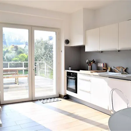Willa Superbe Maison 4 Etoiles Pour 8 Pers Avec Piscine Sur Le Port De - Ref 873 *